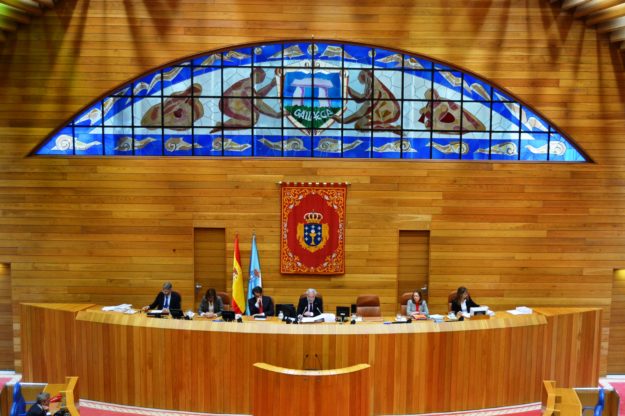 Parlamento Declaracion institucional 171017